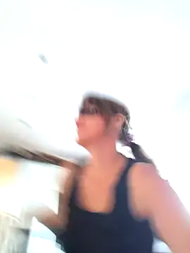 SexyLayla1 online show from September 21, 3:43 pm