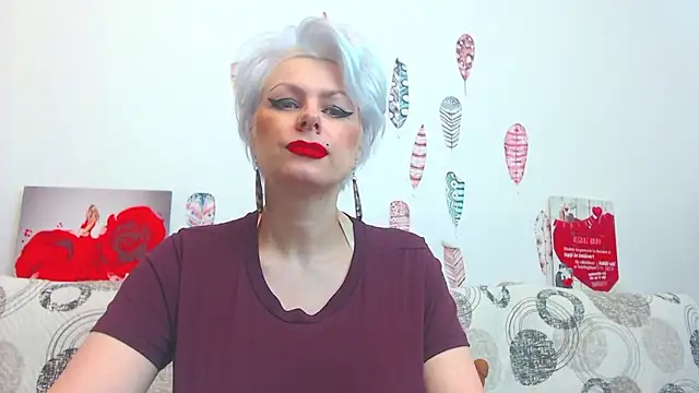 PlayfullGoldie online show from January 12, 4:07 am