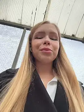 Liza risky online show from November 5, 11:48 am