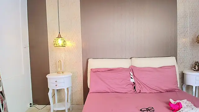 DannaDooll99 online show from November 23, 12:40 pm