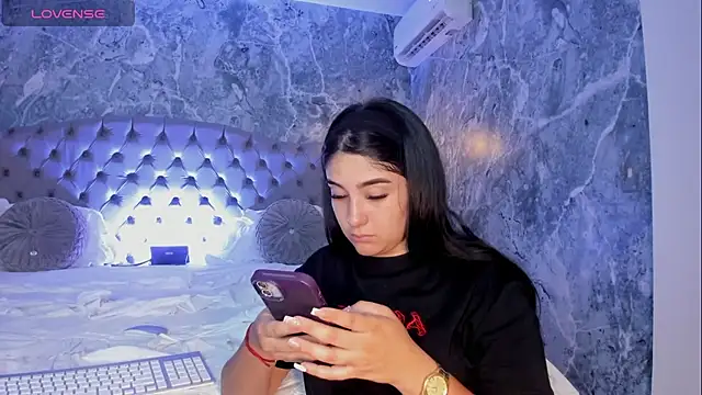 Belliinda 21 online show from October 22, 6:57 pm