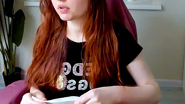 CarolGiggly online show from February 21, 12:22 am