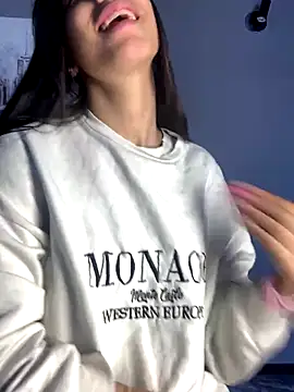 Praga Pink online show from November 22, 2:53 pm