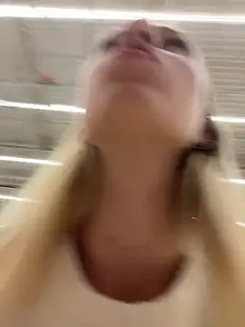 Lia  Love online show from November 24, 1:02 pm