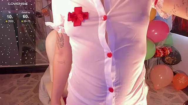 lunaalynch online show from October 30, 7:26 pm