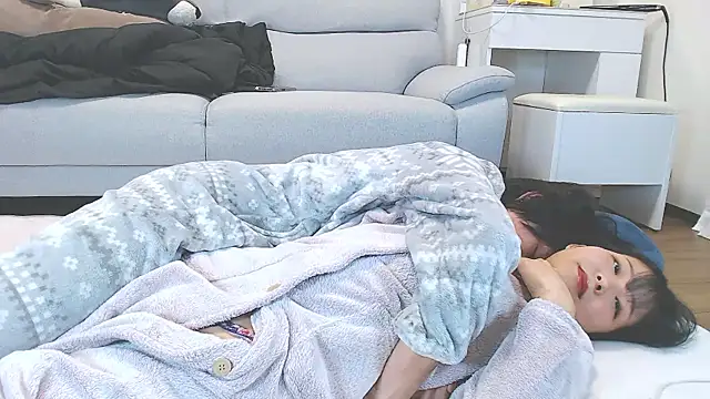 nmnk CH online show from October 24, 12:28 am