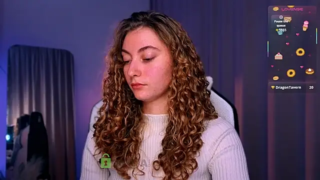 lady curls online show from October 3, 9:53 pm