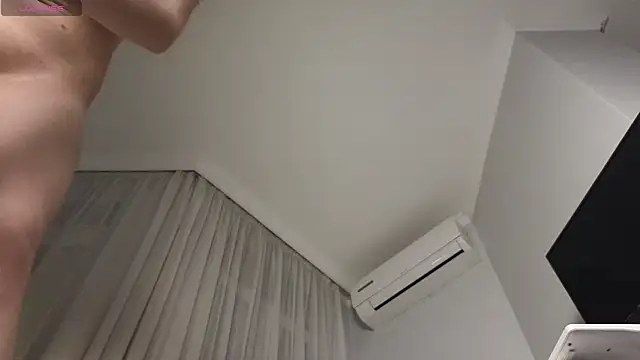 hoshina sayeri online show from November 22, 8:33 pm