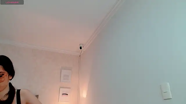 brooklove doll online show from October 8, 4:50 am