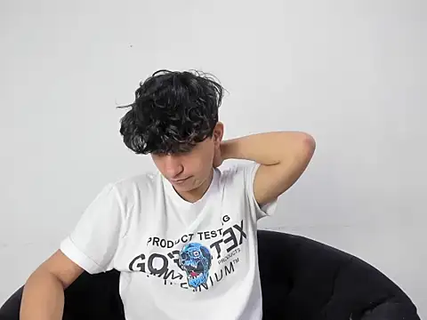 Im Milan Rs online show from October 5, 4:39 am