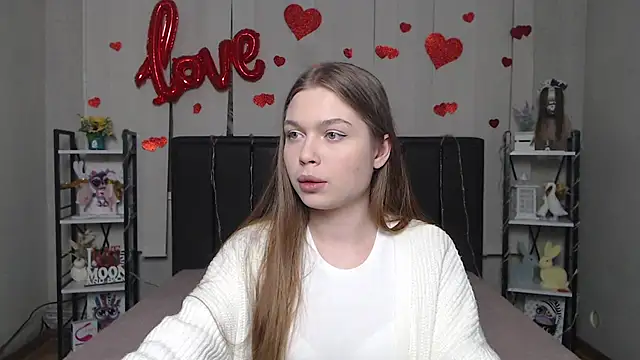 LaraPika online show from February 7, 6:12 pm