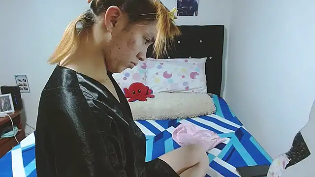 giuliana andrade online show from November 14, 12:21 am