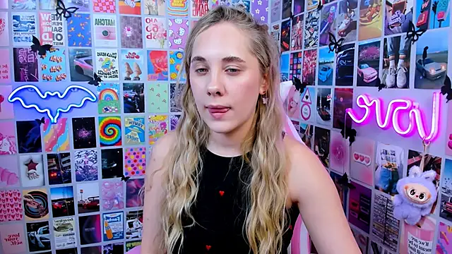 MiaMilas online show from January 12, 2:22 pm