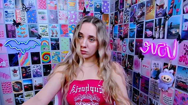 MiaMilas online show from February 18, 3:11 pm