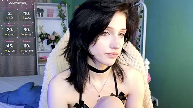 Snapshot of dark_vamp_ chatting on October 19, 2:41 pm dark vamp  online show from October 19, 2:41 pm