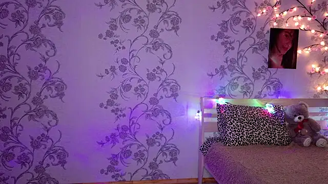 FridaCure online show from November 26, 6:53 pm