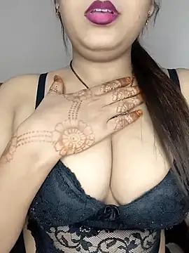 Shanaya Hotty online show from October 15, 10:01 pm