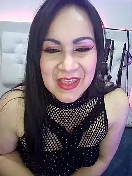 jescaoporto4 online show from February 12, 7:48 pm