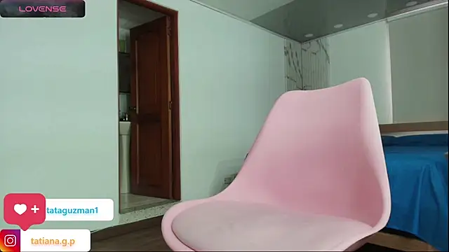 tataguzman1 online show from October 26, 12:22 pm