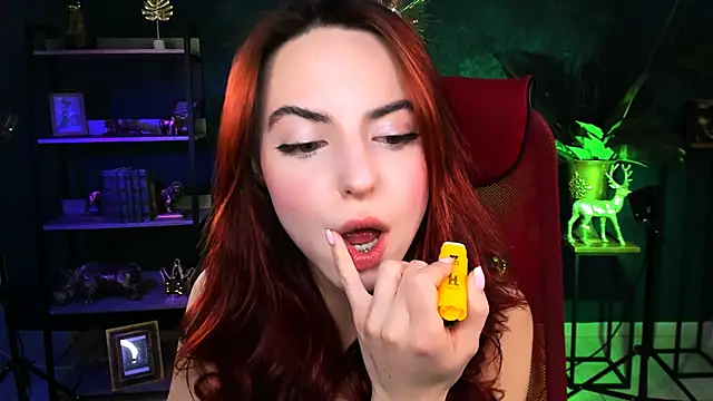 evanellson online show from December 17, 2:43 pm