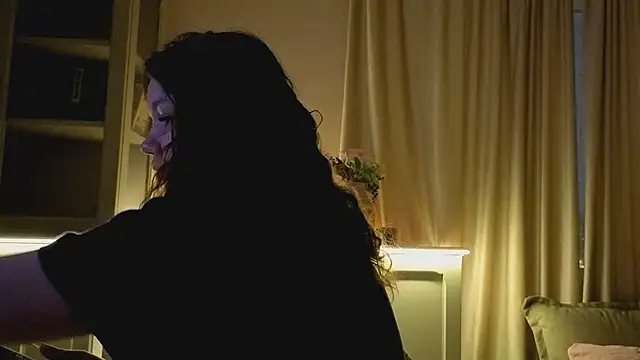 Alisia Mars online show from February 5, 7:00 am