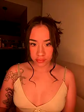 Im Valen Cute online show from September 17, 5:49 am