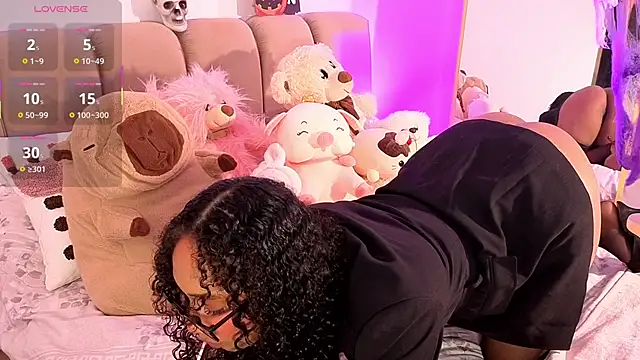 Amber  Sanchez online show from October 15, 1:30 am