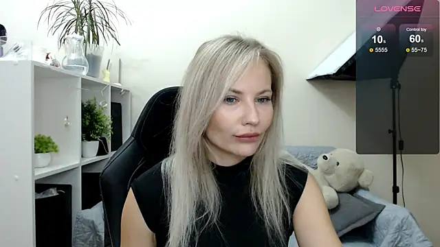 Sunny bunny6 online show from September 22, 4:55 am