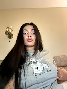 Sweet Khalifa  online show from December 4, 2:30 pm