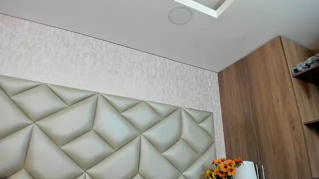 Im gaia online show from November 16, 1:00 pm