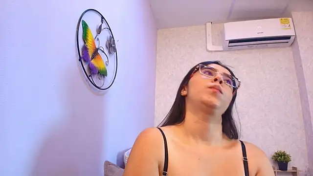 Amy wats0n online show from January 16, 7:10 pm