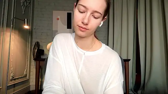 solar bella online show from February 16, 6:24 am