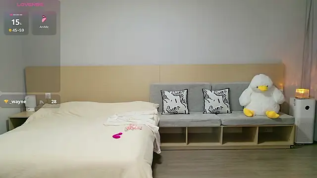 Snapshot of Lucky-baby chatting on October 21, 1:26 pm Lucky-baby online show from October 21, 1:26 pm