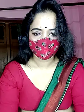 Lexi Baby  online show from November 11, 7:00 pm