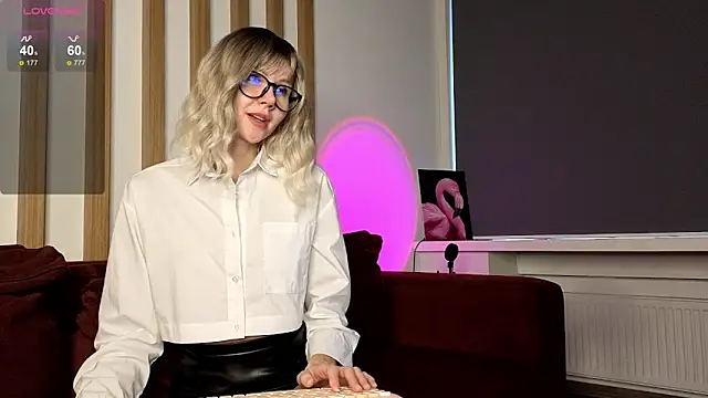 Your dream Alice online show from February 9, 11:23 am