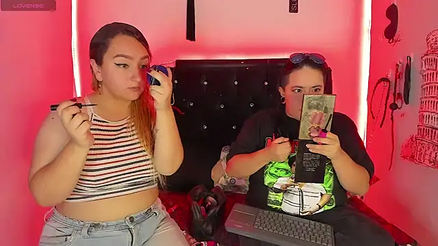 katieeandsharonn online show from March 2, 12:34 pm