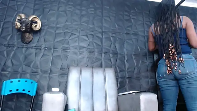 Hanna Fox 69 online show from October 5, 12:10 pm