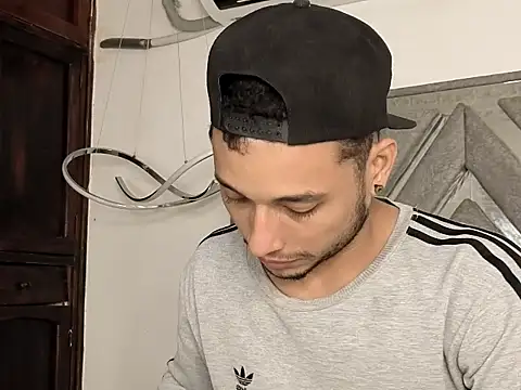 Fernanda brown18 online show from November 17, 12:55 am