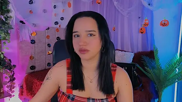 emilyrouxe online show from October 25, 4:03 pm