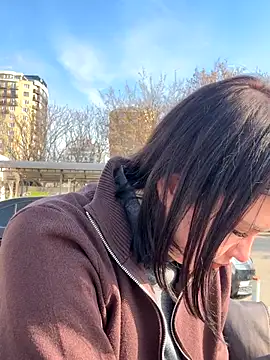 KikiWatson online show from November 30, 9:46 am