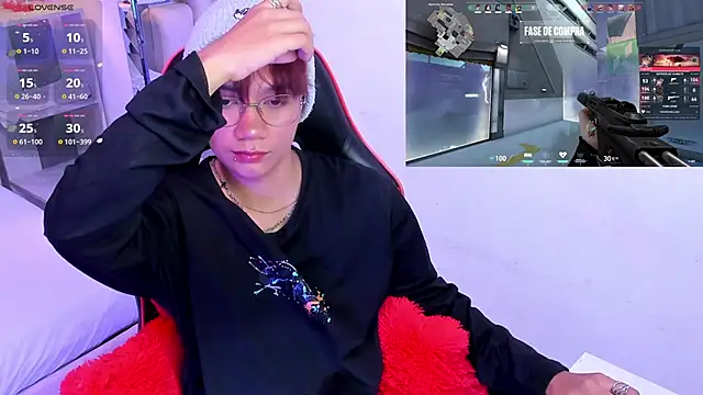 Eriol  online show from October 7, 8:02 pm