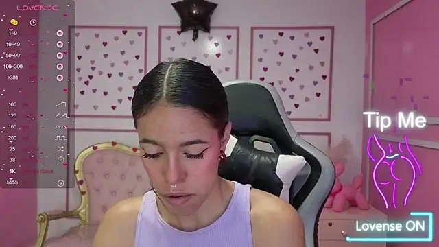 stephania t online show from November 17, 12:39 pm