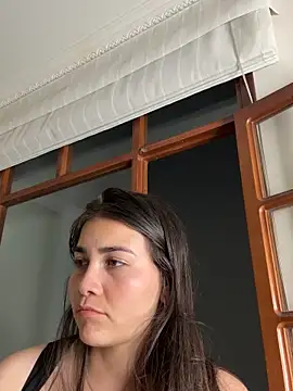 aurora divine online show from November 8, 11:43 pm