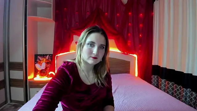 Miss Elsa  online show from December 14, 4:46 pm