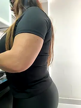 AntonellaAlondra4 online show from November 15, 2:29 pm