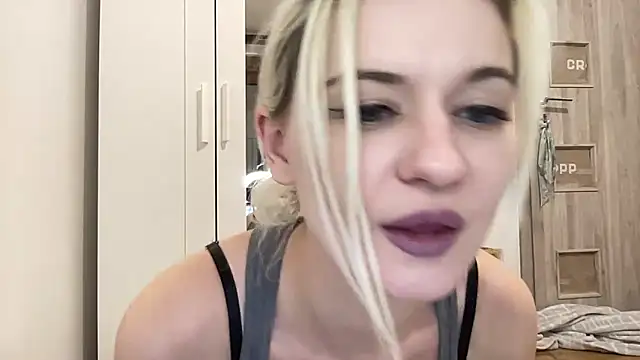 Onika Love online show from February 27, 2:33 am