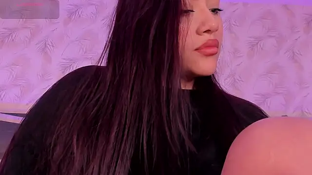 nicolle pierce online show from February 19, 12:16 pm