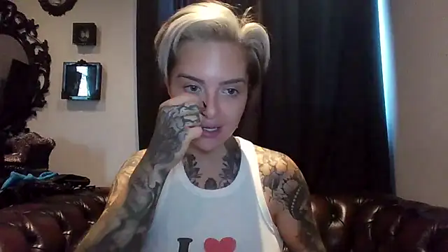 Alexandersonxo online show from November 17, 12:50 pm