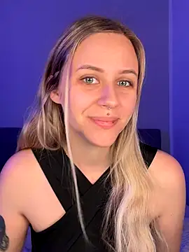 lunawolf21 online show from January 7, 7:34 am