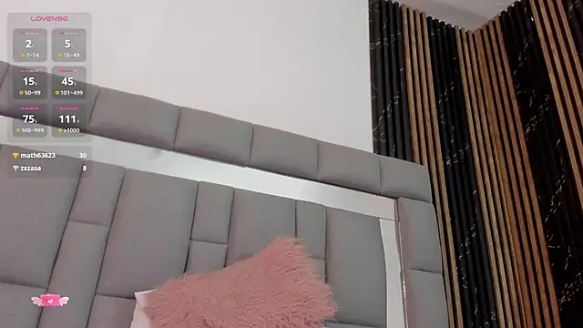 vivianne scott online show from November 8, 1:27 pm